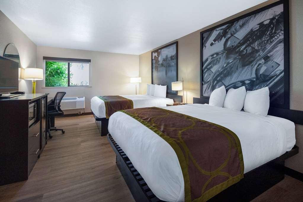 Hotel Super 8 By Wyndham St. Regis Pokój zdjęcie