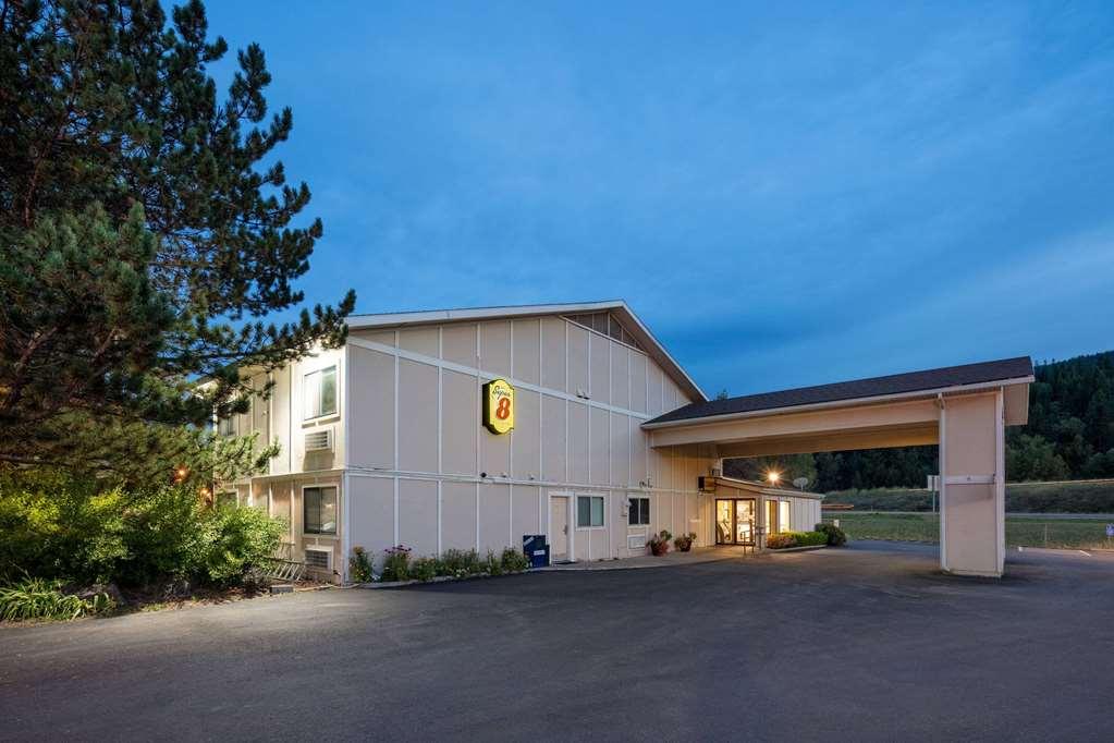 Hotel Super 8 By Wyndham St. Regis Zewnętrze zdjęcie